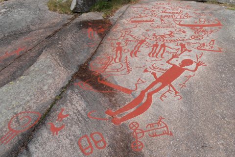 photo on rock carvings from the Bronze Age